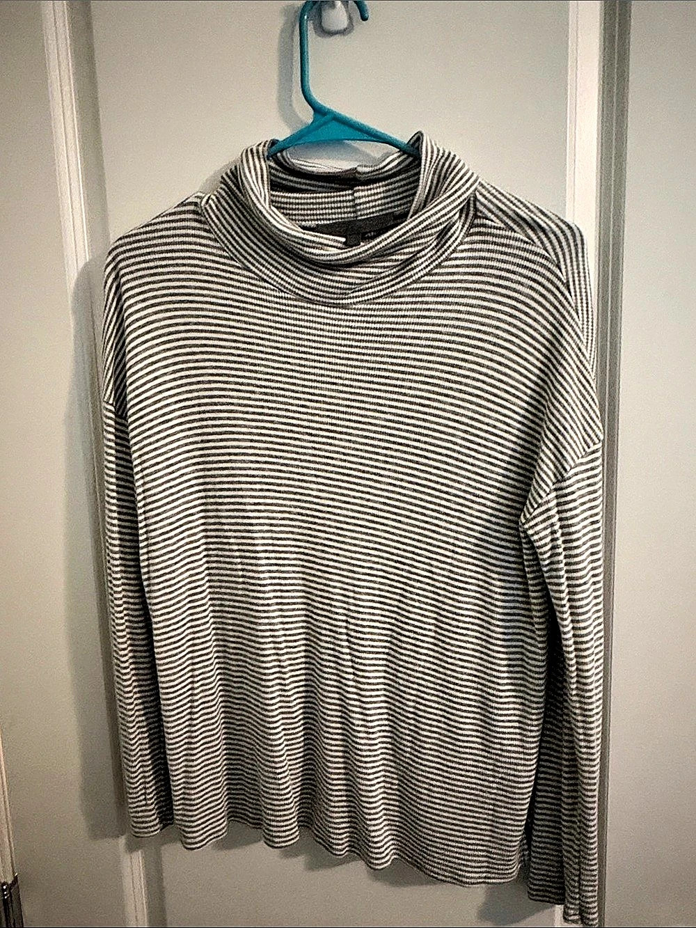 Anthropologie Sunday in Brooklyn- Striped Cowl Neck Tunic in Gray & White Size S